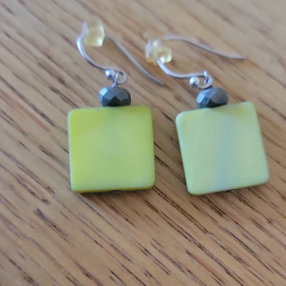 Silpada Green and Silver Earrings